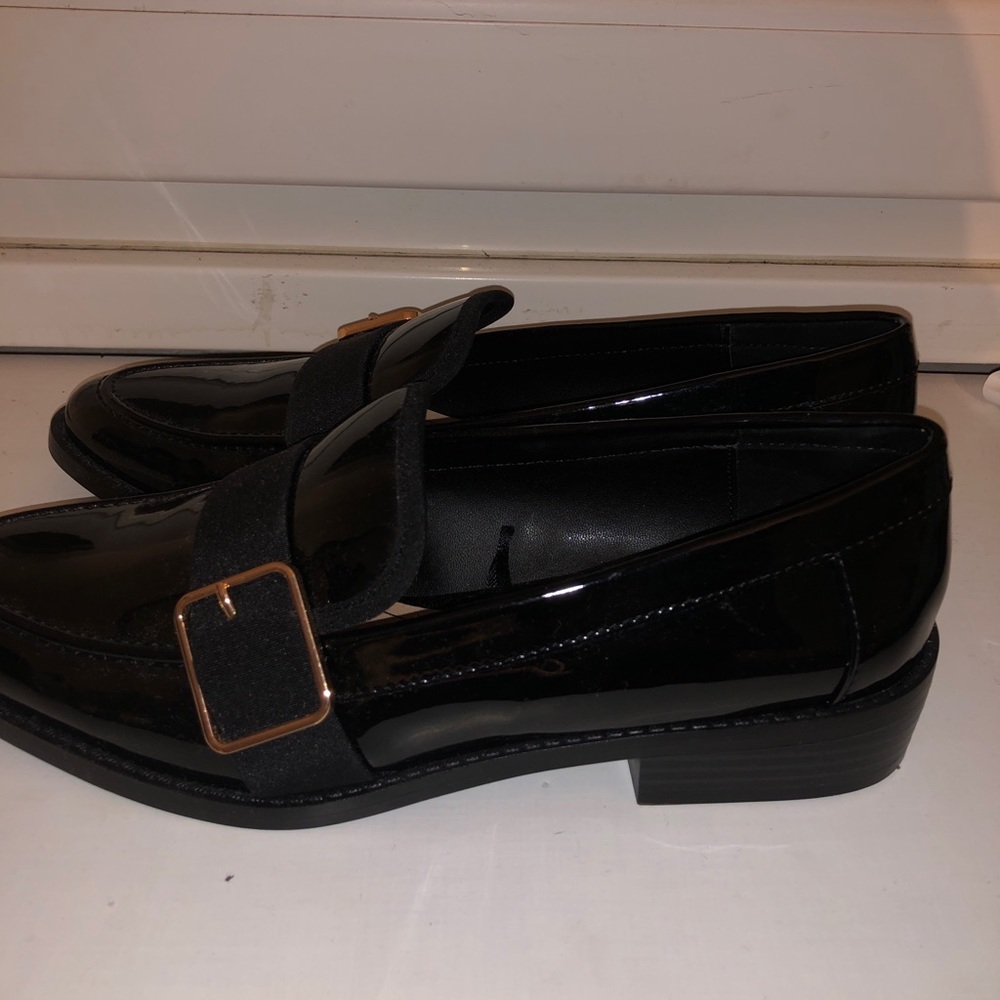 Zara flats